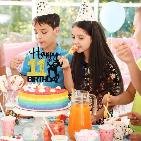 كرة القدم سعيد 11 عيد ميلاد كعكة توبر، 11 سنة، الأولاد هبوط الرجبي الرياضة موضوع عيد ميلاد لوازم زينة الحفلات in Saudi Arabia