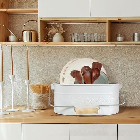 علبة مزرعة ريفية مجلفنة متعددة الأغراض من Light & Pro - علبة تخزين معدنية مكونة من 4 أقسام مع مقبض خشبي مثالية لأدوات المطبخ والنزهة ومزارع الحديقة - مطروقة - رمادي عتيق in Kuwait