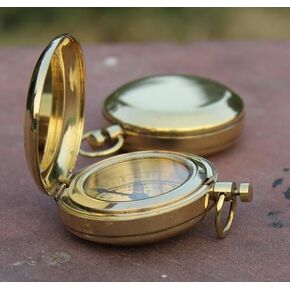 Collectible Retro Style Compass Decorative Gift Item Brass Finish Compass Rustic Vintage Home Decor