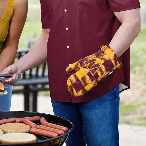 FOCO NFL unisex-adult NFL Team Logo Grilling Cooking Chef Gear - Apron, Mitt, Hat in Saudi Arabia