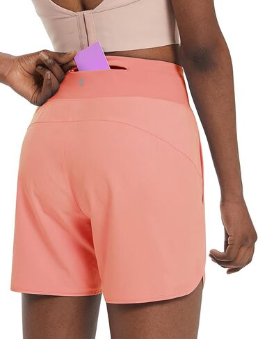 شورت جري نسائي من BALEAF مقاس 5 بوصات غير مبطن للتمارين الرياضية وجيب بسحاب in Kuwait