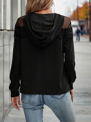 سويت شيرت سويت شيرت نسائي من SweatyRocks بأكمام طويلة وغطاء للرأس من الدانتيل والزهور in Kuwait