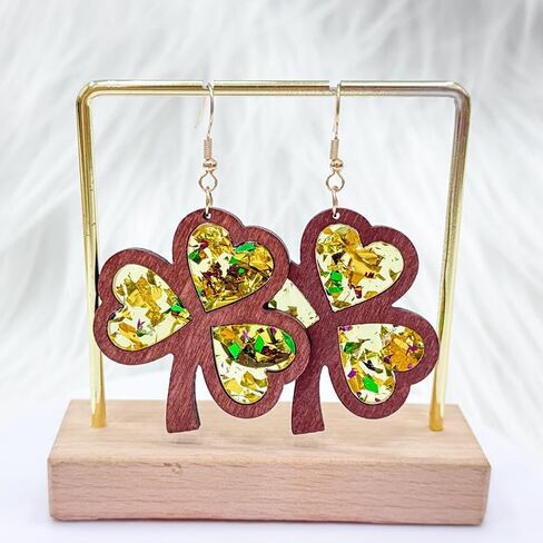 St. Patrick's Day Earrings Wooden Glitter Irish Shamrock Green Clover Dangle Earrings Sparkle Cute Good Lucky For Women Girls Jewelry Gift in Saudi Arabia