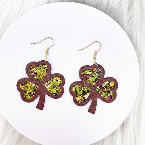 St. Patrick's Day Earrings Wooden Glitter Irish Shamrock Green Clover Dangle Earrings Sparkle Cute Good Lucky For Women Girls Jewelry Gift in Saudi Arabia