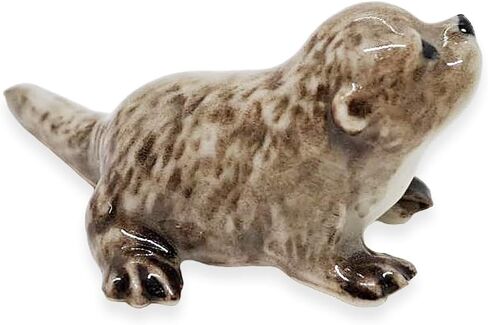 تماثيل قضاعة البحر باللون الرمادي بطول ½ بوصة - فخار فني صغير على شكل حيوانات قابل للجمع - بيت دمية مصغر وديكور طاولة بورسلين طبق الأصل مثالي للهدايا والتذكارات in Kuwait