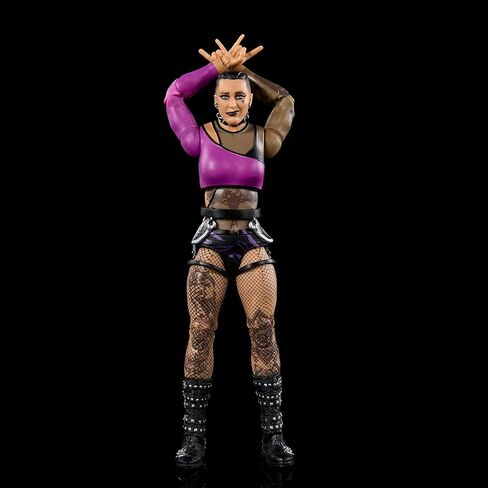 شخصيات مجسمة من مجموعة Mattel WWE Rhea Ripley Elite، مفصلية فاخرة وتفاصيل تشبه الحياة مع ملحقات أيقونية، 6 بوصات in Saudi Arabia