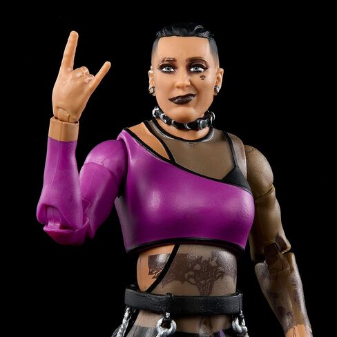 شخصيات مجسمة من مجموعة Mattel WWE Rhea Ripley Elite، مفصلية فاخرة وتفاصيل تشبه الحياة مع ملحقات أيقونية، 6 بوصات in Saudi Arabia