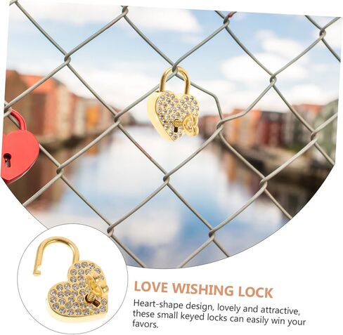 قطعتان من أحجار الراين الذهبية على شكل قلب قفل معدني صغير بمفتاح أقفال أمان قفل من أحجار الراين على شكل قلب تذكار على شكل قلب قفل أمان البنك سبيكة مع مفتاح in Kuwait