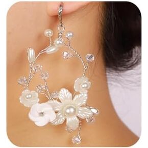 زهرة بيضاء اللؤلؤ أقراط الثريا الفضة مطلي اليدوية تتدلى الأقراط الفضية الثريا تتدلى أقراط مجوهرات الزفاف للنساء الفتيات in Kuwait