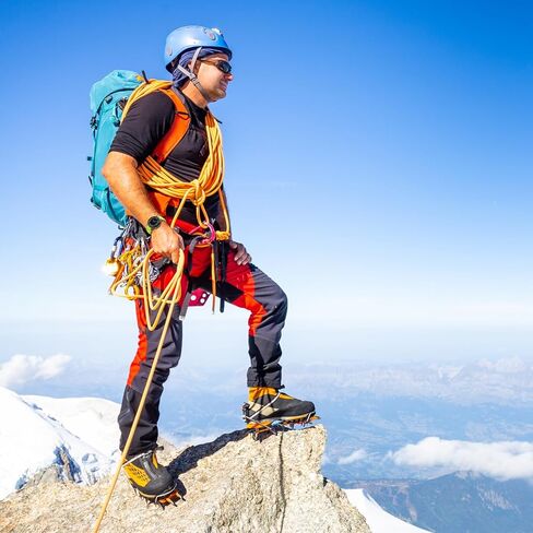 Rugged Band Compatible with Samsung Galaxy Watch 6 5 4 Bands 44mm 40mm/Galaxy Watch 6 Classic Bands 47mm 43mm/Galaxy Watch 5 Pro 45mm/Watch 4 Classic 46mm 42mm, No Gap Silicone Replacement Sports Strap in Kuwait