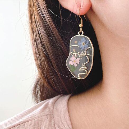 Handmade Forget-Me-Not Myosotis Remember Me Dried Flower Stainless Steel Dangle Earrings Jewelry Hypoallergenic in Saudi Arabia