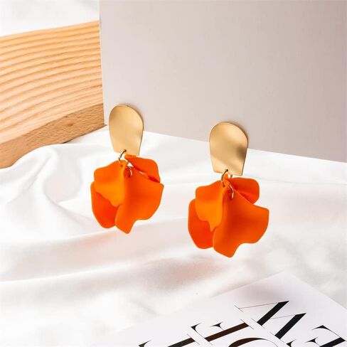 Chic Elegant Boho Red Rose Petal Dangle Resin Earrings Drop Acrylic Tiered Matte Flower Earrings Statement Exaggerated Floral Tassel Earrings for Women Girls in Saudi Arabia