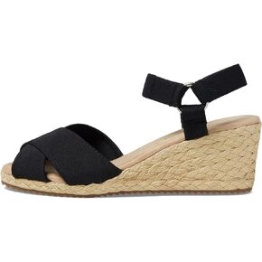 حذاء Esther Pump النسائي من Anne Klein