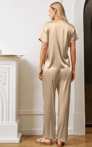 طقم بيجامة من الساتان من NORACORA بأكمام قصيرة حريرية ناعمة للنساء بنطال ذو قصة أرجل واسعة أطقم صالة Macthing ملابس نوم in Kuwait