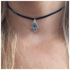 Boho Suede Hamsa Necklace Choker Black Velvet Collar Necklace Hamsa Evil Eye Pendant Necklace Minimalist Short Velvet Cord Choker Necklace Jewelry for Women and Girls