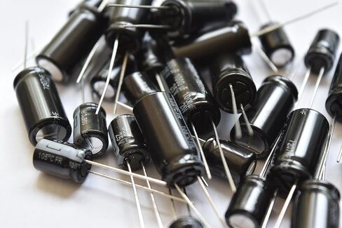 Replacement for 6 pcs Panasonic FS Series Capacitors 50V 1000uF Ultra Low ESR/Smaller Size in Saudi Arabia