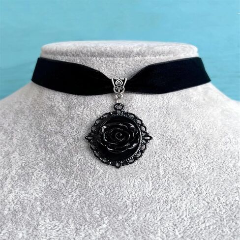 Red Rose Cameo Pendent Choker,Gothic Black Velvet Choker Necklace Vintage Resin Red Crystal Gem Pendent Necklace Witch Jewelry Gift for Women in Saudi Arabia