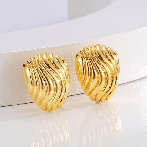 أقراط ذهبية مكتنزة للنساء العصرية، أقراط مموجة مضادة للحساسية، هدية مجوهرات عصرية للنساء والفتيات in Kuwait