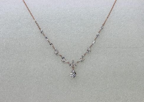 Faship Gorgeous CZ Crystal Floral Necklace Earrings Set in Kuwait