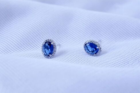 Gold Plated Oval Shaped Swarovski Elements Crystal with Clear Cubic Zirconia Stud Earrings Fashion Jewelry for Women in Saudi Arabia