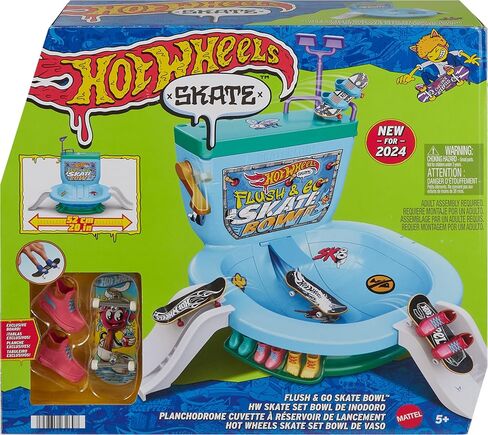 مجموعة تزلج على شكل لوح أصابع للمرحاض من Hot Wheels، حديقة تزلج Flush & Go مع لوحة واحدة حصرية، زوج واحد من أحذية التزلج القابلة للإزالة وورقة لاصقة in Kuwait