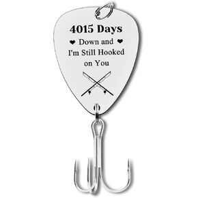 11 Year Wedding Anniversary Hook Gift for Him Her 11 Year Wedding Anniversary Fishing Lure Gifts 11th Anniversary Fisherman Gifts for Husband Boyfriend Couple Christmas Valentines Day Gifts