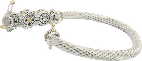 سوار من مجموعة John Medeiros الجميلة من مجموعة Beijos بثلاثة أحجار زركونيا مكعبة مع مشبك إغلاق مخفي... in Kuwait