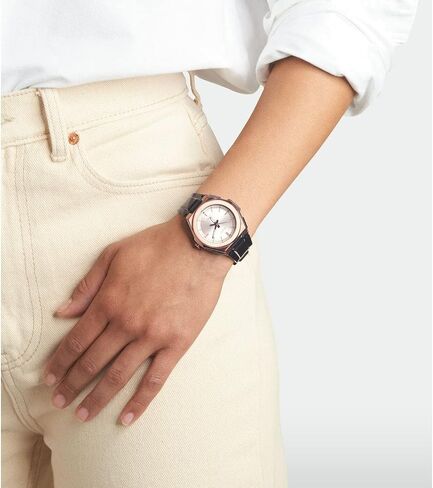 Casio Collection Womens Analogue Quartz Watch in Saudi Arabia