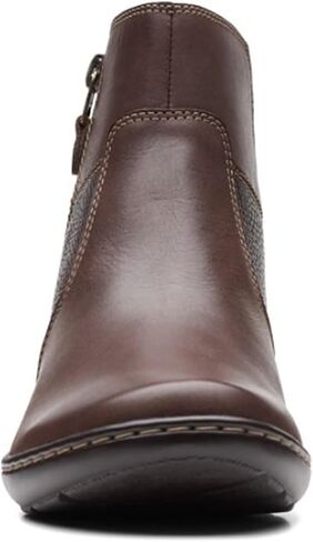 حذاء الكاحل Cora Grace النسائي من Clarks in Saudi Arabia