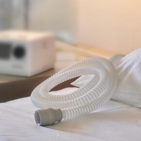 Universal Fitting Hose – 22mm Connector – 6' Length - Flexible Design – Latex Free – Compatible with Most Major Brands