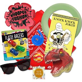 حزمة مسطحة للأولاد - حزمة رعاية للمخيم الصيفي يمكن وضعها في ظرف in Kuwait