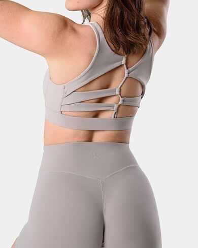 Kamo Fitness Featherlite Enhance 6" Women's Biker Shorts, Hidden Scrunch, No Front Seam, Soft, Lightweight, Butt-Lifting Yoga in Kuwait