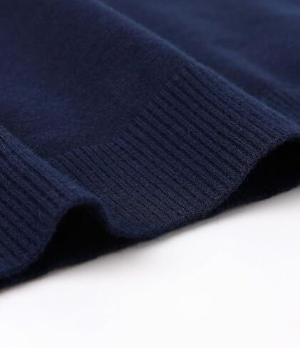 سترة رجالية متماسكة سترة صوفية عصرية ناعمة الملمس ورقبة على شكل حرف V مع ياقة قميص وهمية باللون الأزرق الداكن in Kuwait