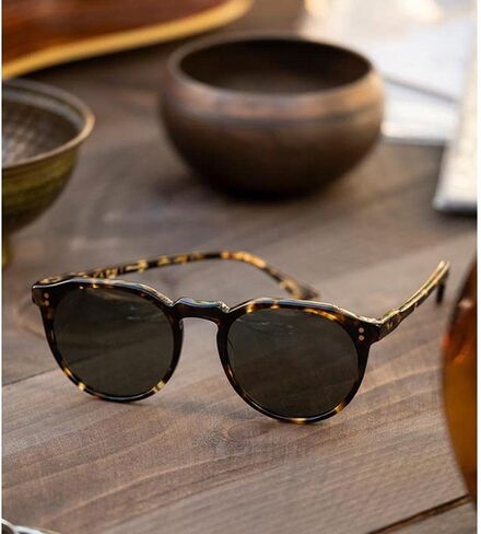 Raen Remmy Round Sunglasses in Kuwait