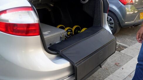 Extra Small Luxury Foldable Bumper Protector Guard Cargo Mat for XS Vehicles in Saudi Arabia