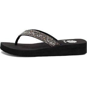 Yellow Box Women's Jenifer Flat Sandal