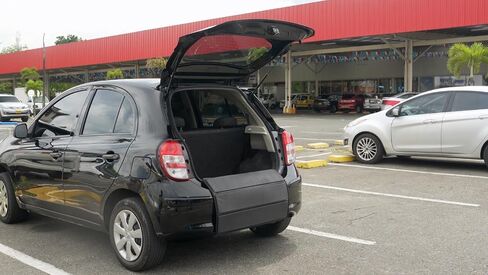 Extra Small Luxury Foldable Bumper Protector Guard Cargo Mat for XS Vehicles in Saudi Arabia