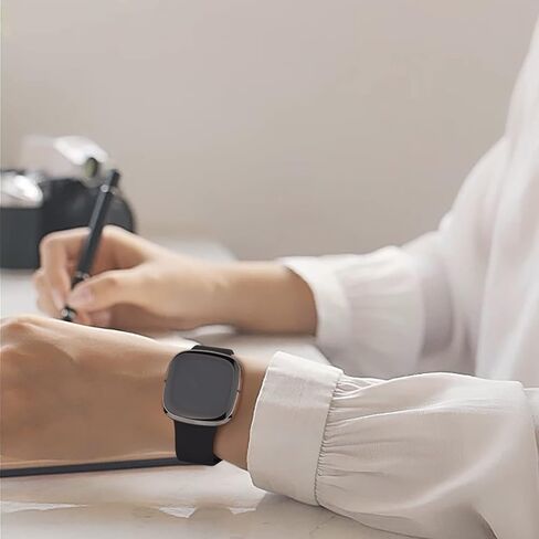 حزام متوافق مع Fitbit Sense 2 / Sense Bands، Fitbit Versa 4 / Versa 3 Bands للنساء والرجال، حزام بديل من السيليكون الناعم لساعة Fitbit Sense 2 / Versa 4 الذكية in Saudi Arabia