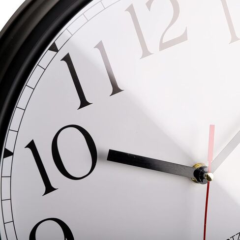 ساعة حائط صامتة من ديكونوي، ساعات حائط سوداء مقاس 12 بوصة تعمل ببطارية كوارتز، ساعة كلاسيكية مستديرة غير موقوتة لحركة اكتساح المدرسة والمكتب المنزلي، سهلة القراءة in Kuwait