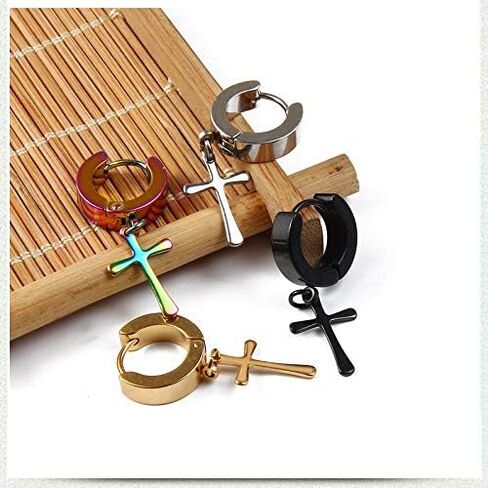 مجموعة 5 أزواج من الأقراط المصنوعة من الفولاذ المقاوم للصدأ المثقوبة والمتدليّة المتدلية كهدية للرجال والنساء in Kuwait