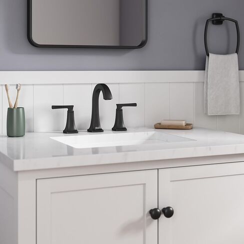 المعيار الأمريكي 7426801.002، صنبور حمام واسع الانتشار Belmeade بمقبضين مقاس 8 بوصات، كروم in Kuwait