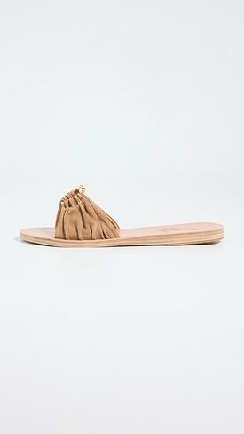 صنادل نيكتاريا النسائية in Kuwait