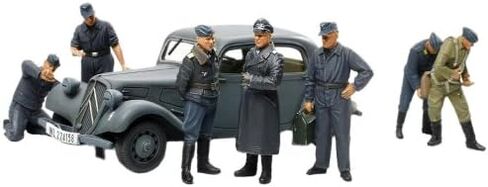 Tamiya 1/48 Citroen Traction 11CV - w/Luftwaffe Crew (Limited) in Saudi Arabia