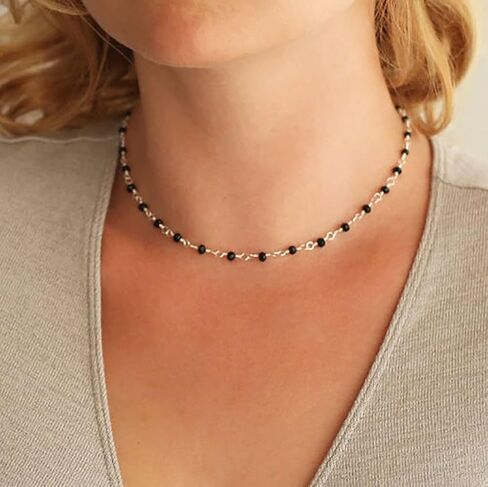 عقد أنيق من الخرز وقلادة سلسلة مصنوعة يدويًا مجوهرات للنساء والفتيات (فضي أسود) in Kuwait