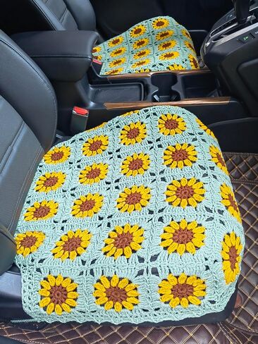 غطاء مقعد السيارة المصنوع يدويًا من الكروشيه على شكل عباد الشمس، غطاء وسادة المقعد الأمامي السفلي، مناسب عالميًا للمركبات السيدان وسيارات الدفع الرباعي والشاحنات والشاحنات - قطعتان (أخضر خردل) in Kuwait