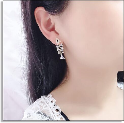 Fashion Alloy Skull Skeleton Earrings Bling Crystal Fish Dangle Drop Earrings in Kuwait