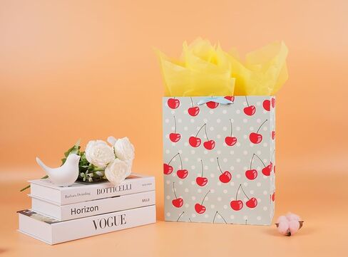 حقيبة هدايا الكرز مقاس 8 بوصات مع مناديل تغليف للنساء والفتيات في عيد ميلاد صغير in Kuwait