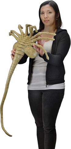 NECA Alien Foam Prop Replica Life-Size Facehugger in Saudi Arabia