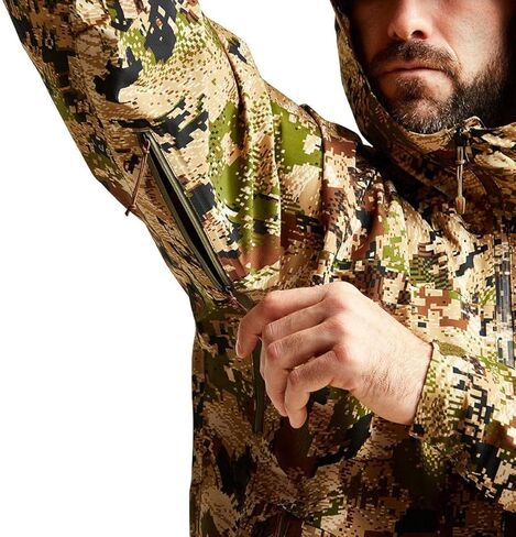 سترة صيد خفيفة الوزن مقاومة للماء للرجال من SITKA Gear in Saudi Arabia