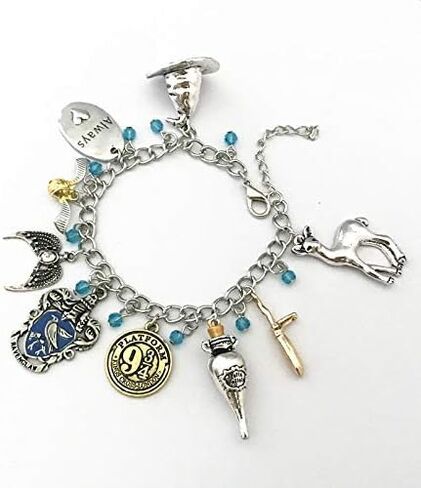 أساور ساحرة من ايفي آند كلوفر in Kuwait